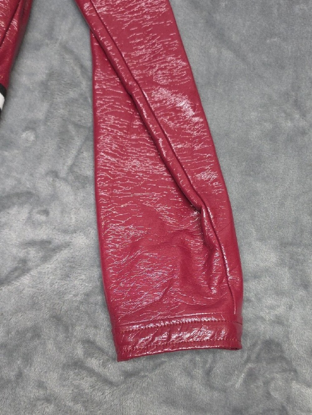 BCBGeneration XXS Glossy Burgundy Vegan Leather Bomber Jacket with Striped Cuffs - Picture 9 of 9